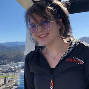 Meet your Posher, Bethany